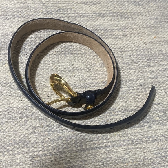 Woman’s Blue  Genuine Leather Etienne Aigner belt - Picture 3 of 6